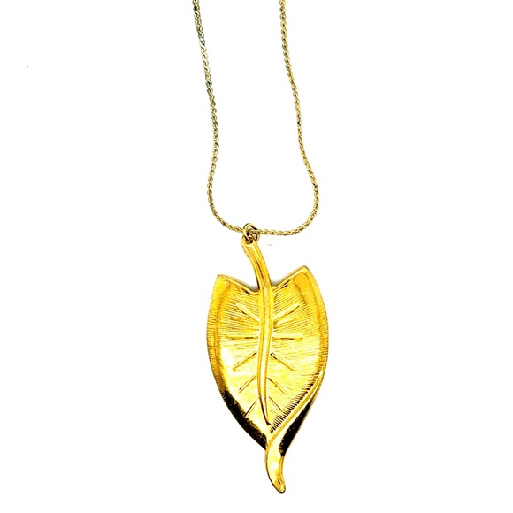 Jewelry - Gold Leaf Pendant Necklace (n3)